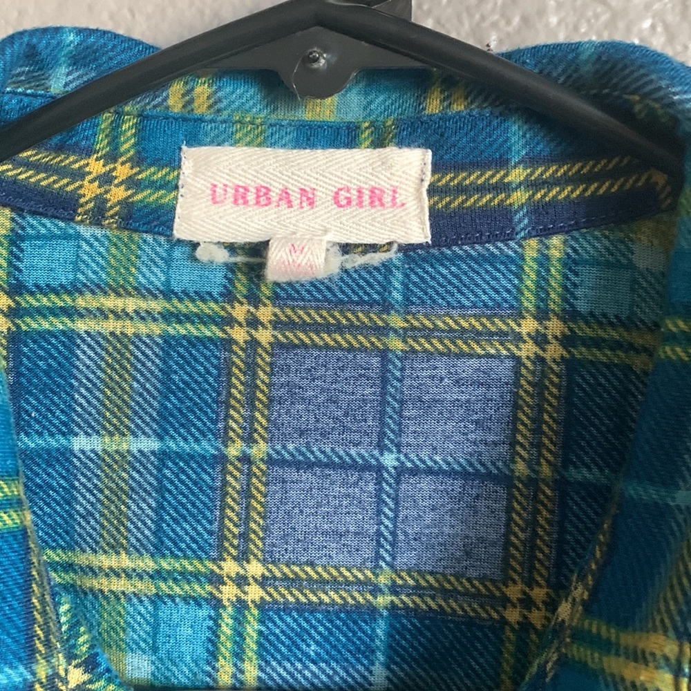Flannel - Picture 2 of 3